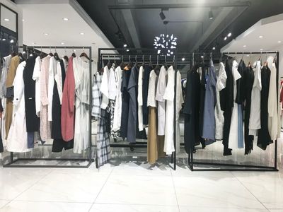 瑪塞莉連衣裙 廣州白馬服裝批發市場的精品女裝折扣首選